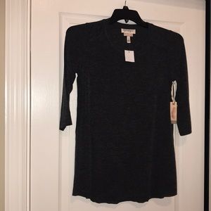 NWT JESSICA SIMPSON SIDE ACCESS NURSING TOP